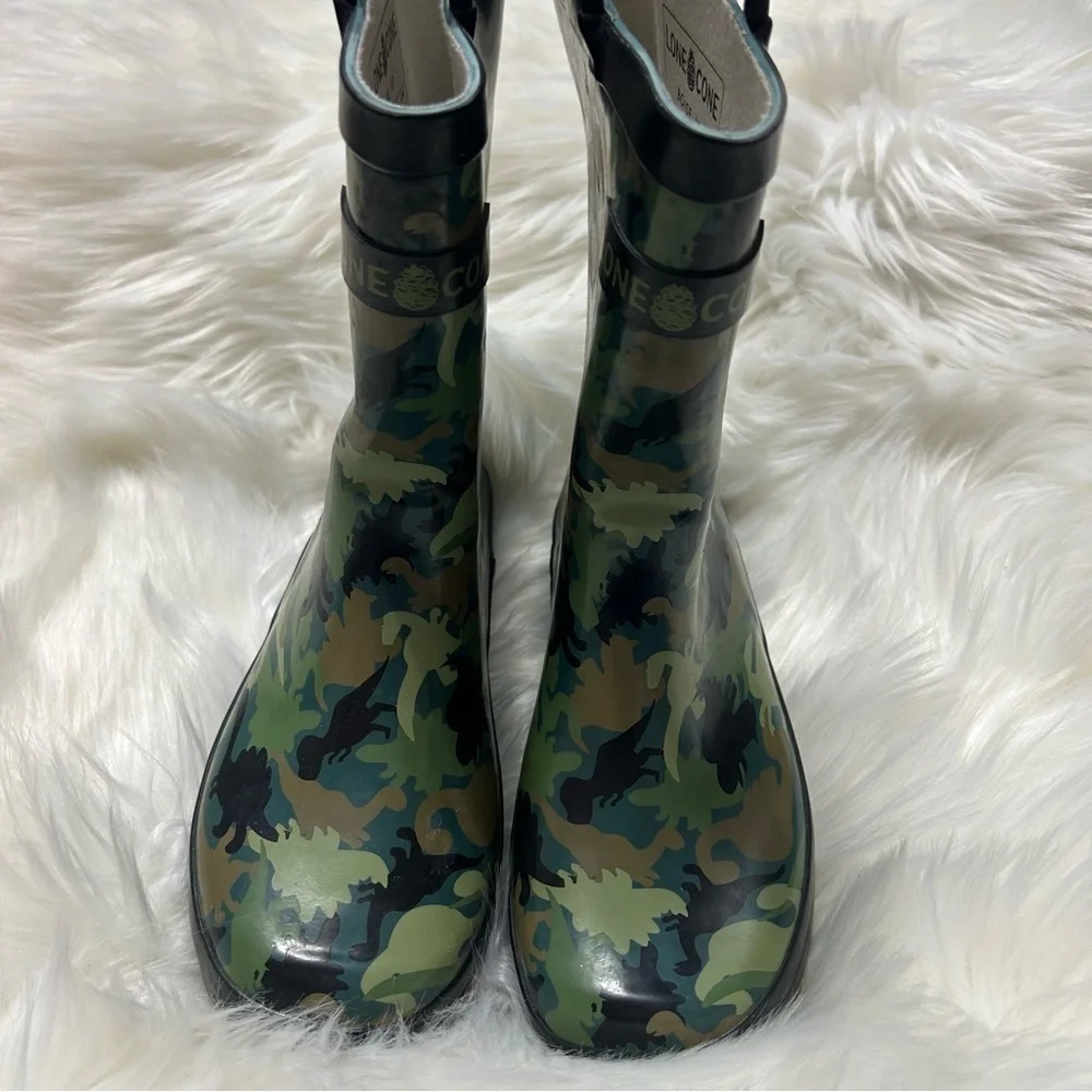 Size 4 Boys Lone Cone Dinosaur Green Rain Boots E1